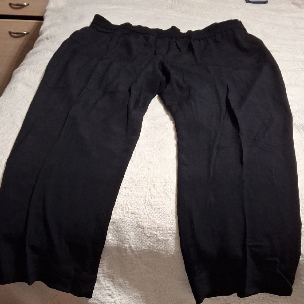 J. Jill Women's Black Cropped Pants (Can280)